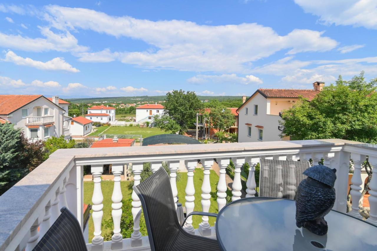 Apartments Basic Sveti Anton 88 Malinska Zewnętrze zdjęcie
