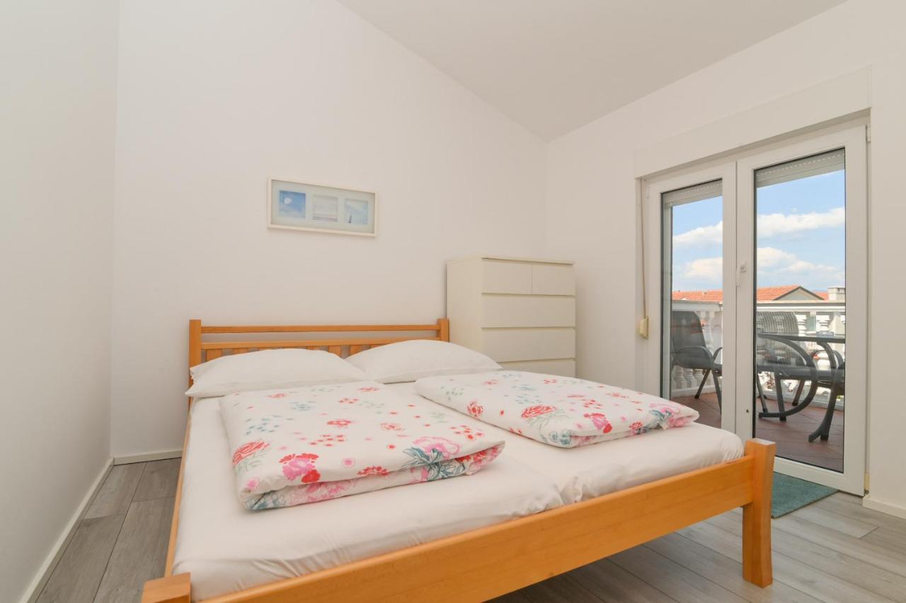 Apartments Basic Sveti Anton 88 Malinska Zewnętrze zdjęcie